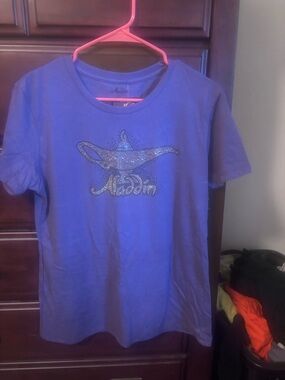 Broadway’s Aladdin Graphic Tee - NWT